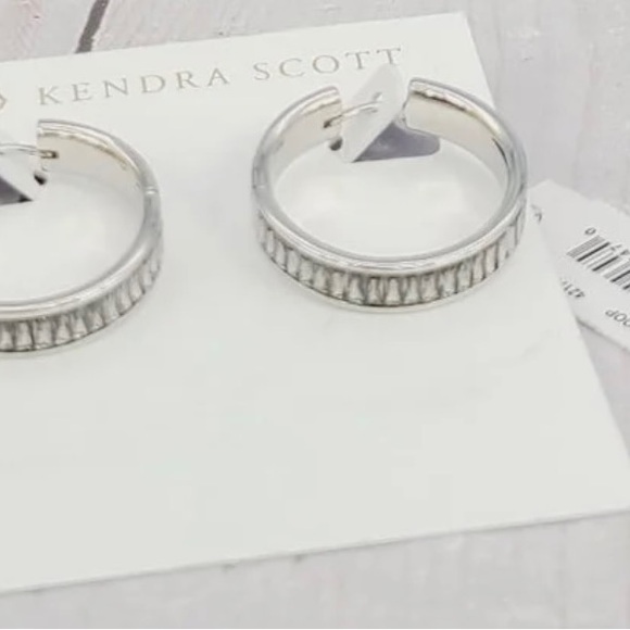 NWT Kendra Scott Jack Gold Hoop Earrings - Picture 4 of 13